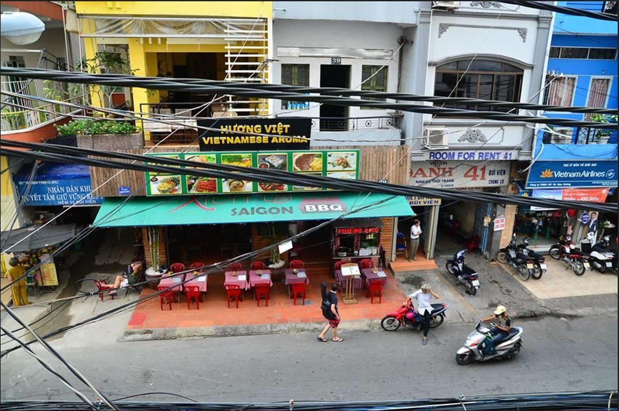 Oyo 438 Small Bay Hotel Ho Chi Minh-staden Exteriör bild