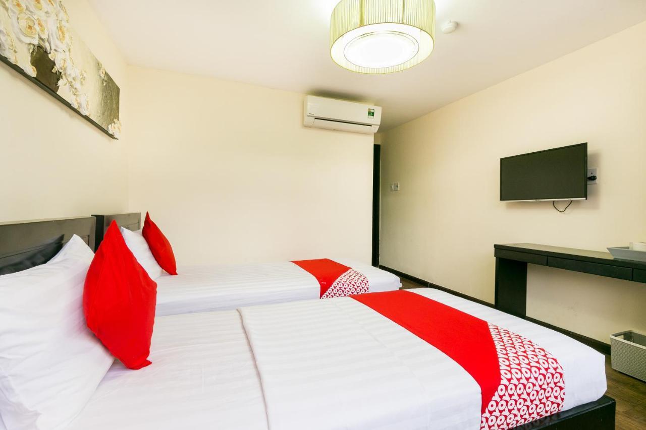 Oyo 438 Small Bay Hotel Ho Chi Minh-staden Exteriör bild