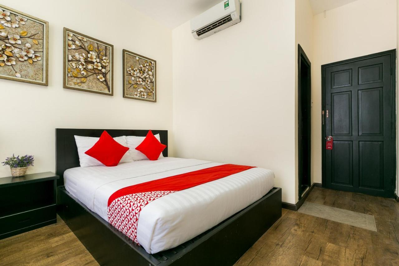 Oyo 438 Small Bay Hotel Ho Chi Minh-staden Exteriör bild
