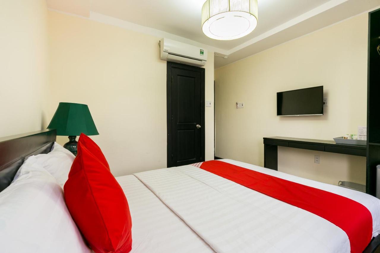 Oyo 438 Small Bay Hotel Ho Chi Minh-staden Exteriör bild